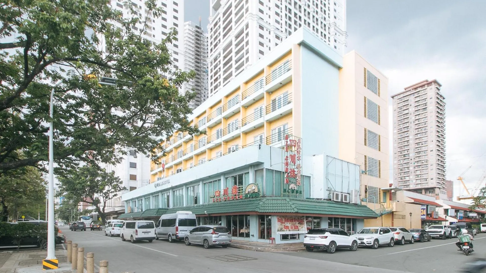 Aloha Hotel Roxas Boulevard Manila Filippine